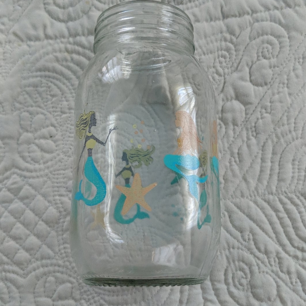 Decorative jar